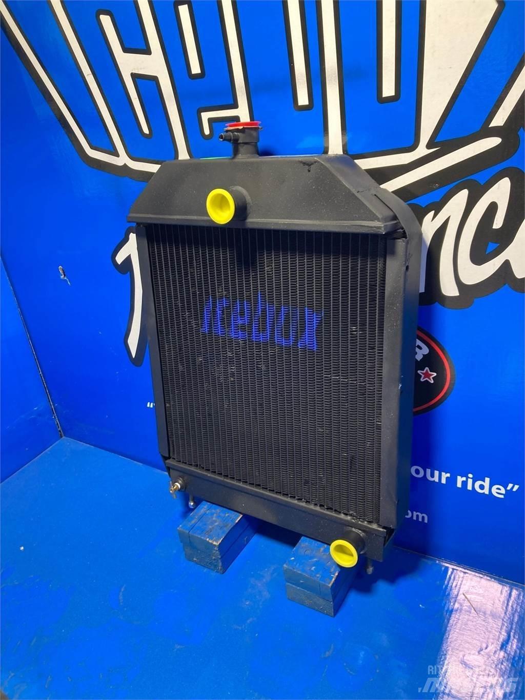 Cummins  散熱器/水箱