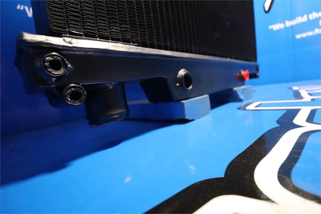 Ford F700 散熱器/水箱
