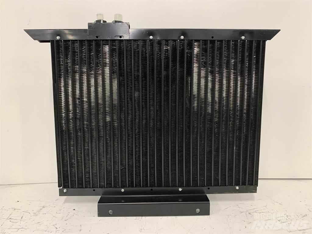 Mack MR 散熱器/水箱