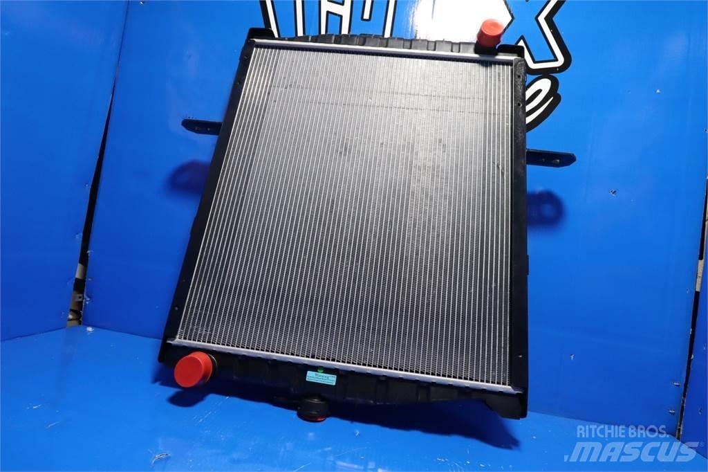 Nissan UD 散熱器/水箱