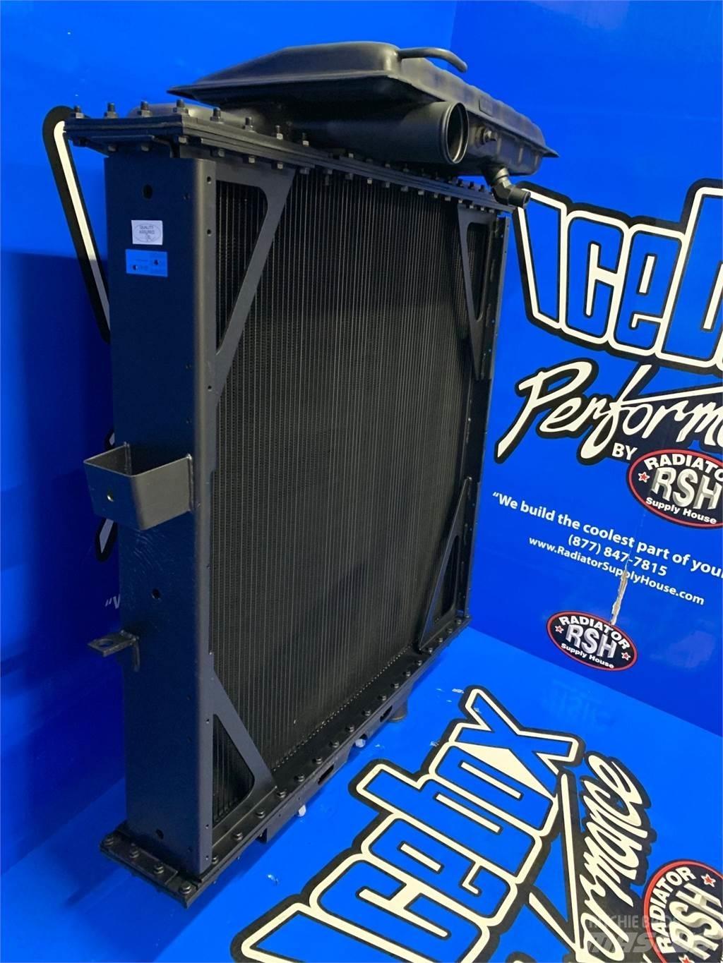 Peterbilt  散熱器/水箱