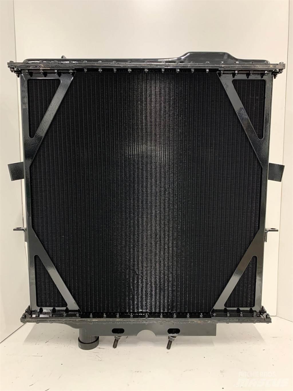 Peterbilt  散熱器/水箱