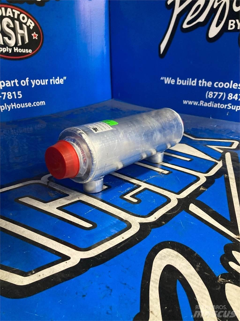 Peterbilt  散熱器/水箱
