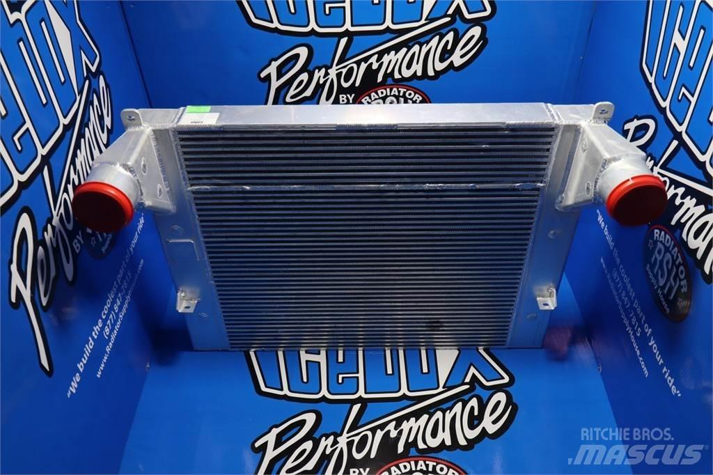 Peterbilt  散熱器/水箱
