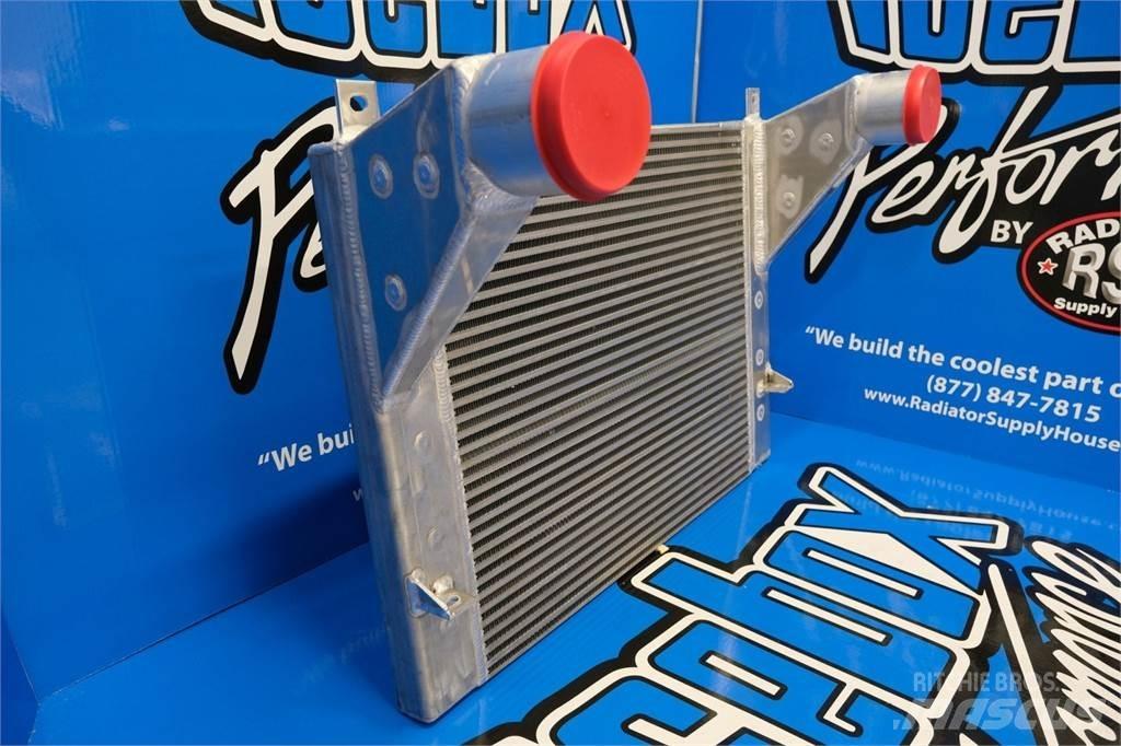 Peterbilt  散熱器/水箱