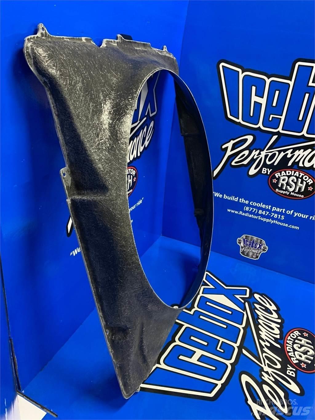 Peterbilt  散熱器/水箱