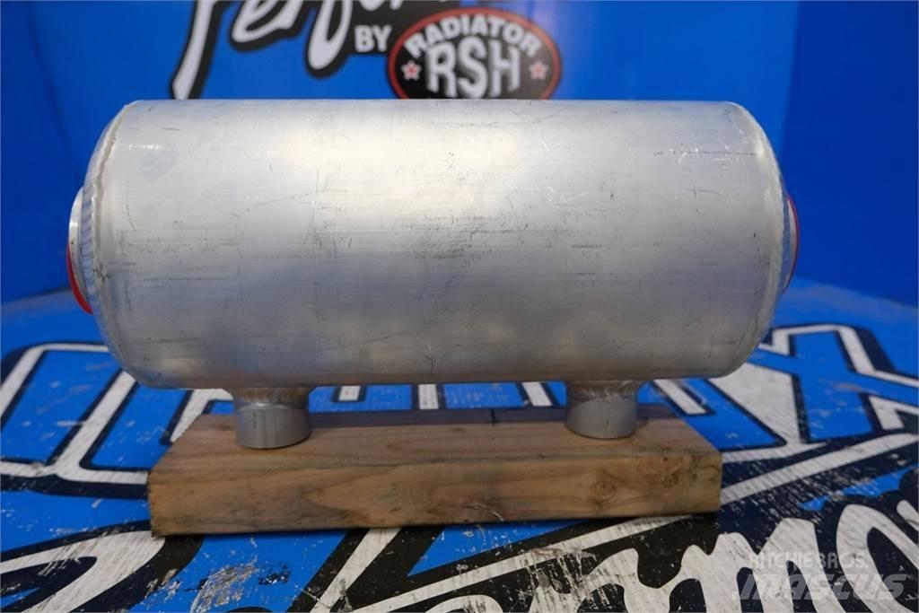 Peterbilt  散熱器/水箱