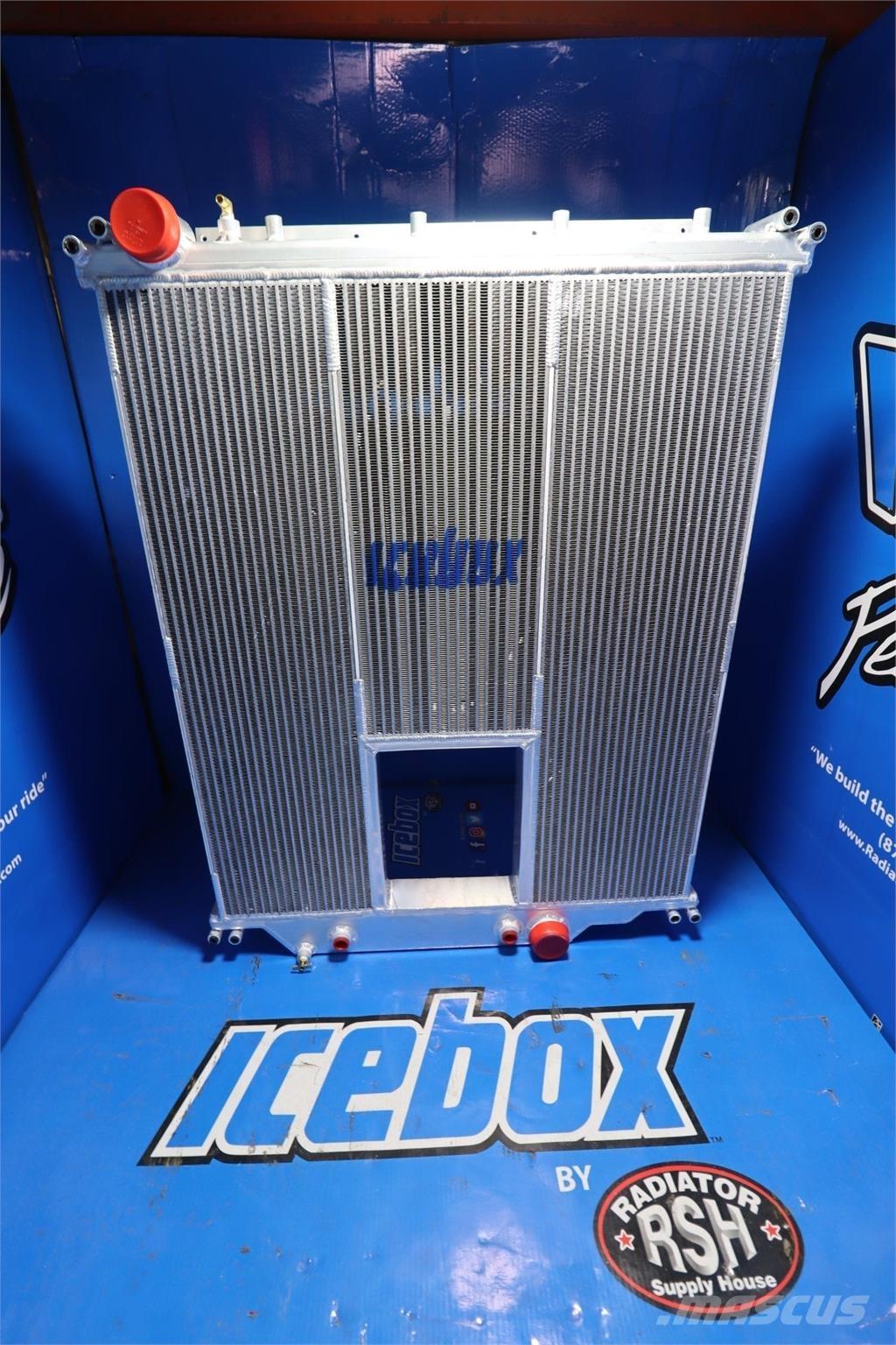 Volvo  散熱器/水箱