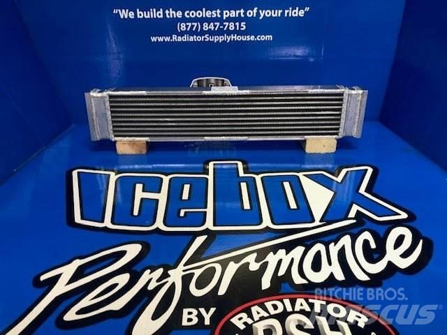 Volvo  散熱器/水箱