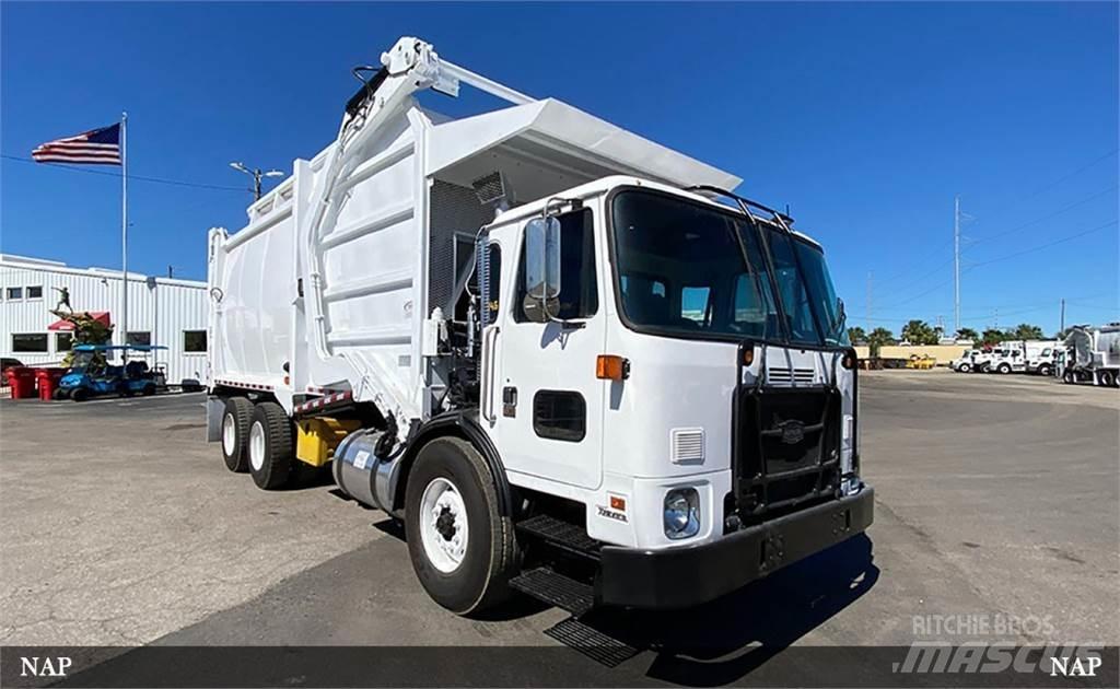 Autocar ACX64 垃圾車