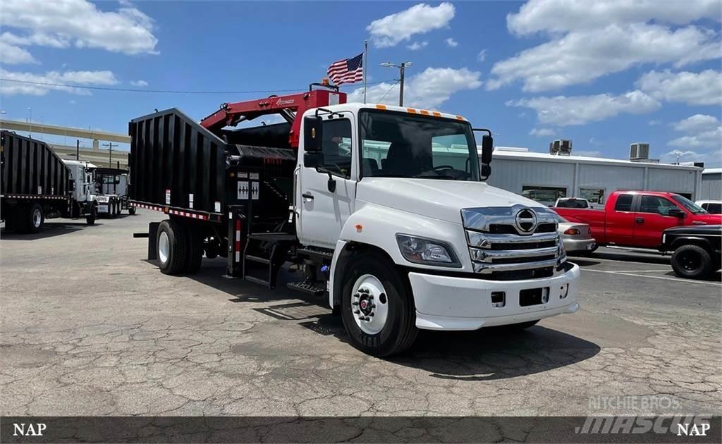 Hino L7 兩爪吊夾