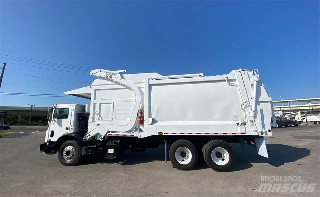 Mack MRU618 垃圾車