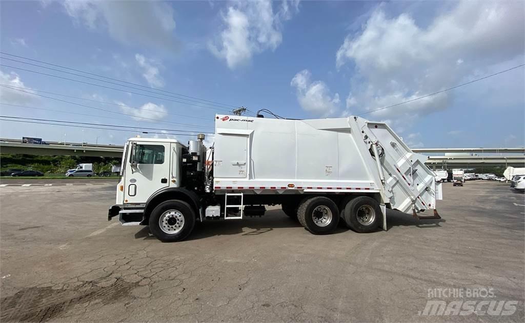 Mack TE64 垃圾車