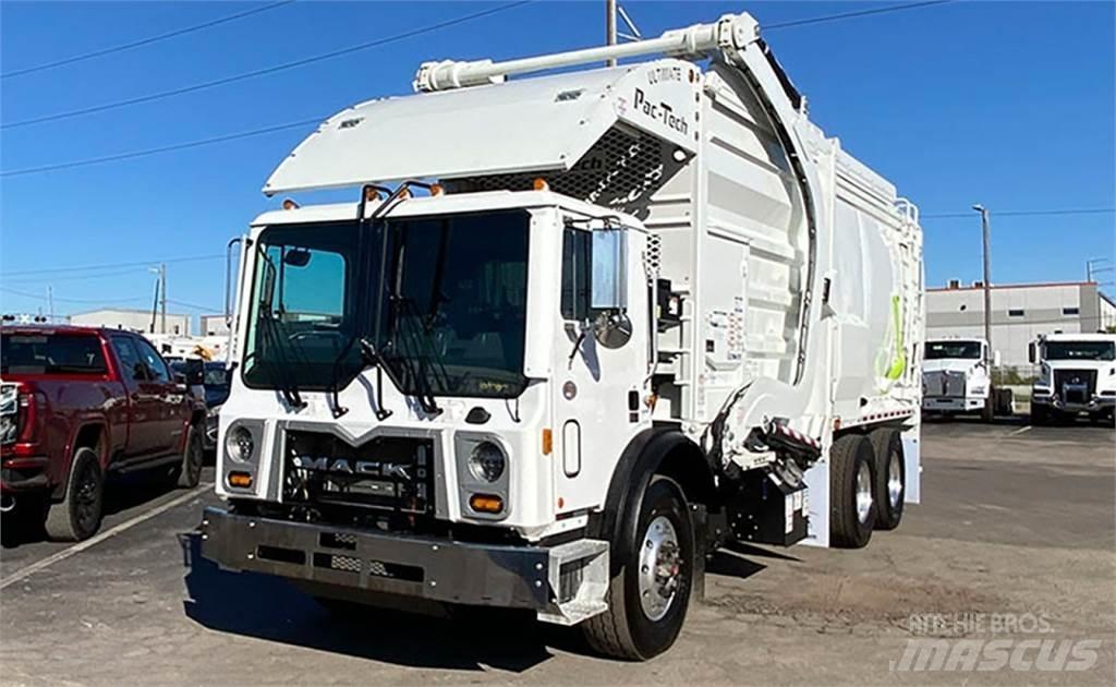 Mack TERRAPRO 垃圾車