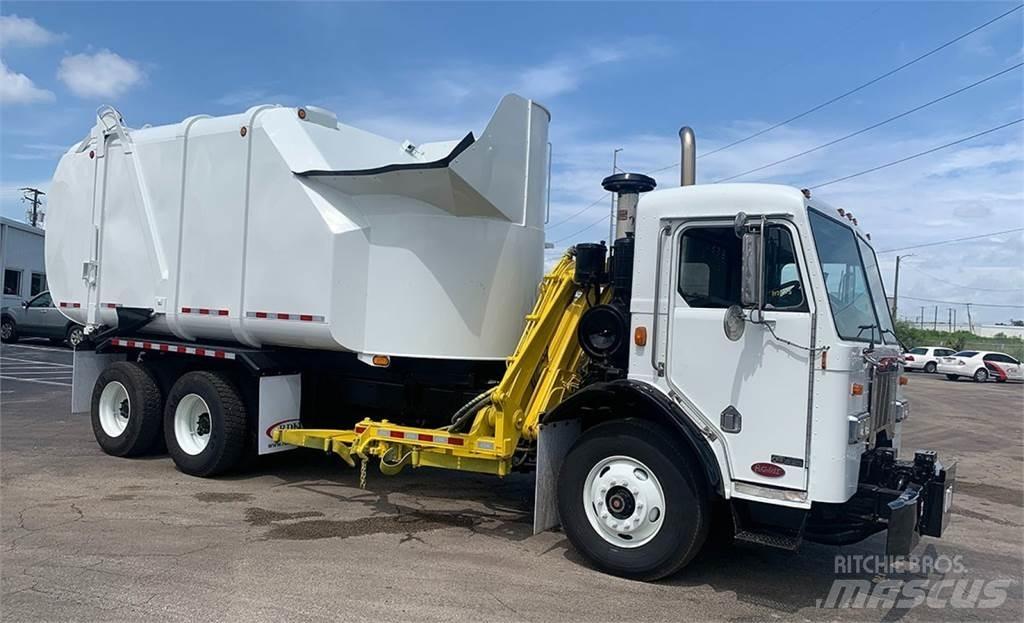 Peterbilt 320 垃圾車