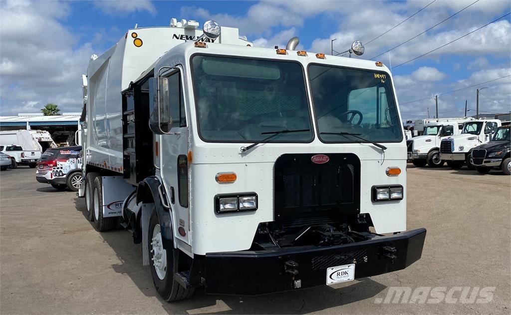 Peterbilt 320 垃圾車