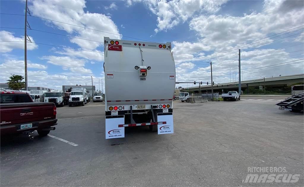 Peterbilt 520 垃圾車