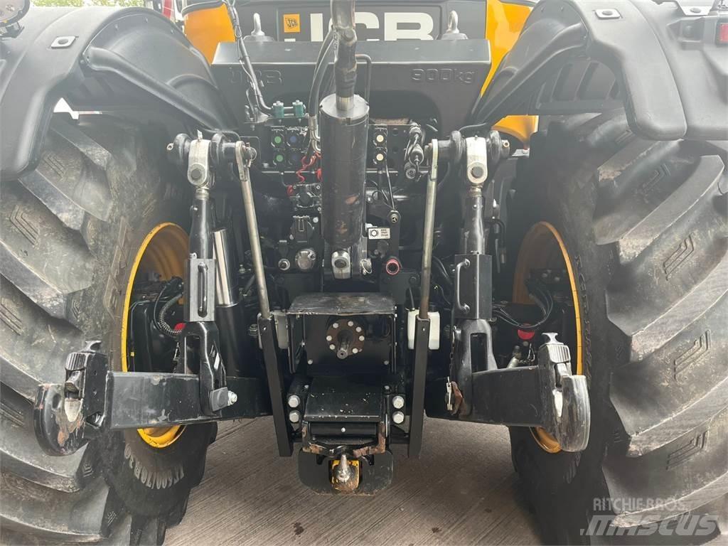 JCB 4220 曳引機