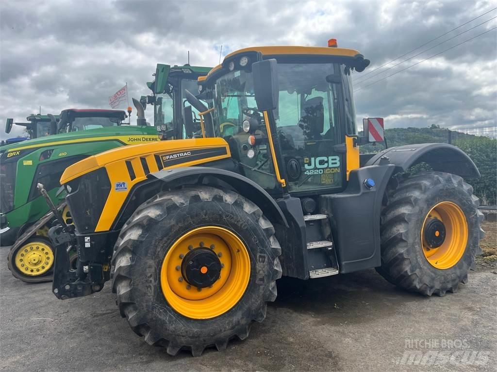 JCB 4220 其他畜牧業機械和配件