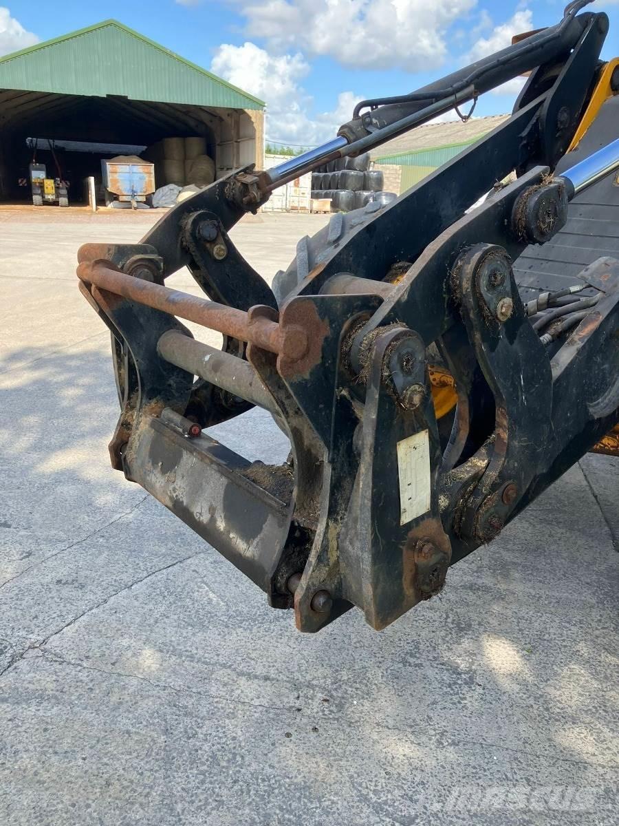 JCB 436 農業用伸縮臂裝載機