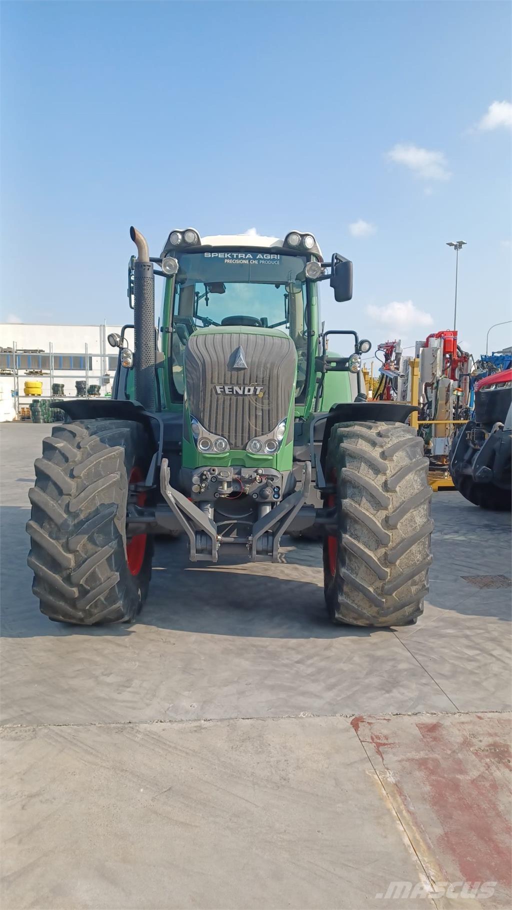 Fendt 828 SCR 曳引機
