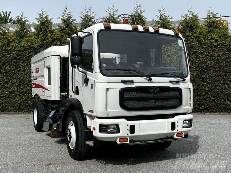 Autocar Xpert 清掃車