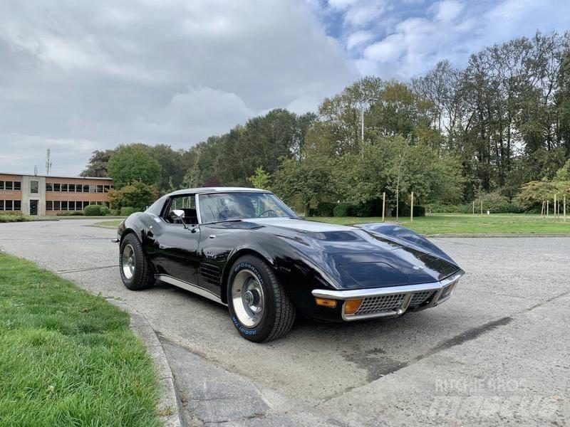 Chevrolet Corvette 汽車