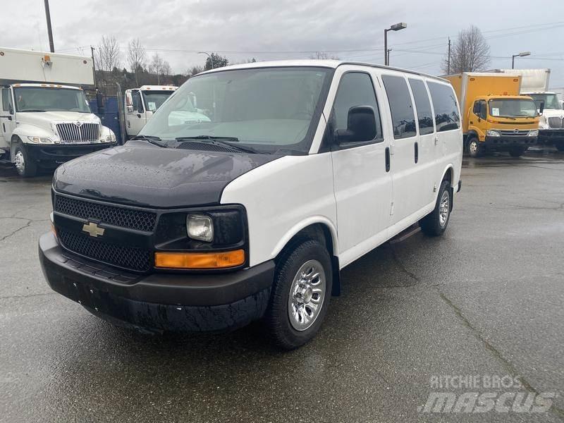 Chevrolet Express 廂式貨物運輸車
