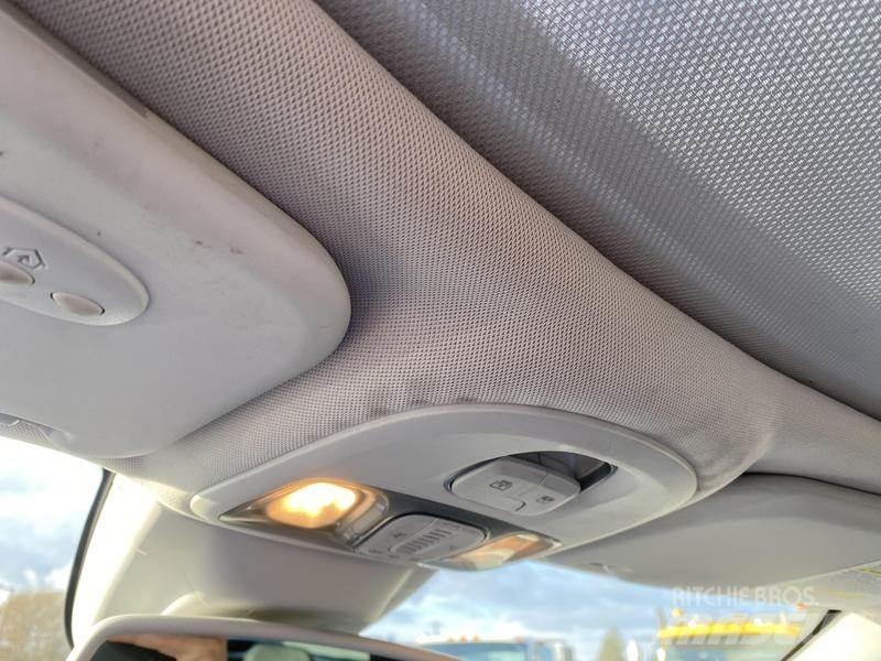 Fiat 500L 汽車