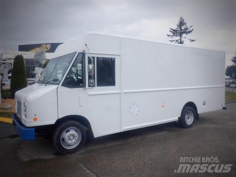 Ford E-450 廂式貨物運輸車
