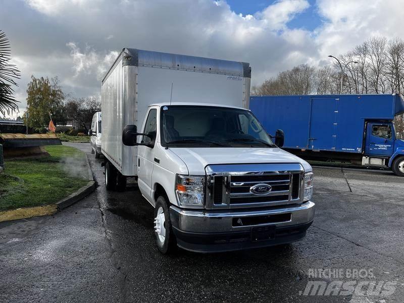Ford Econoline 廂式貨物運輸車