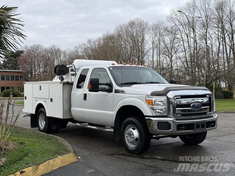 Ford F-350 SD 都市/通用型車輛