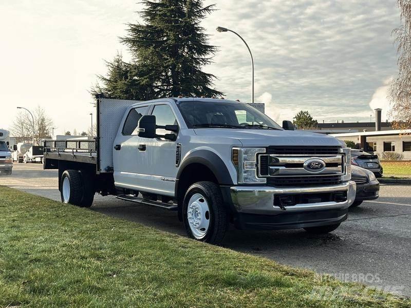 Ford F-450 SD 平板式/側卸式卡車