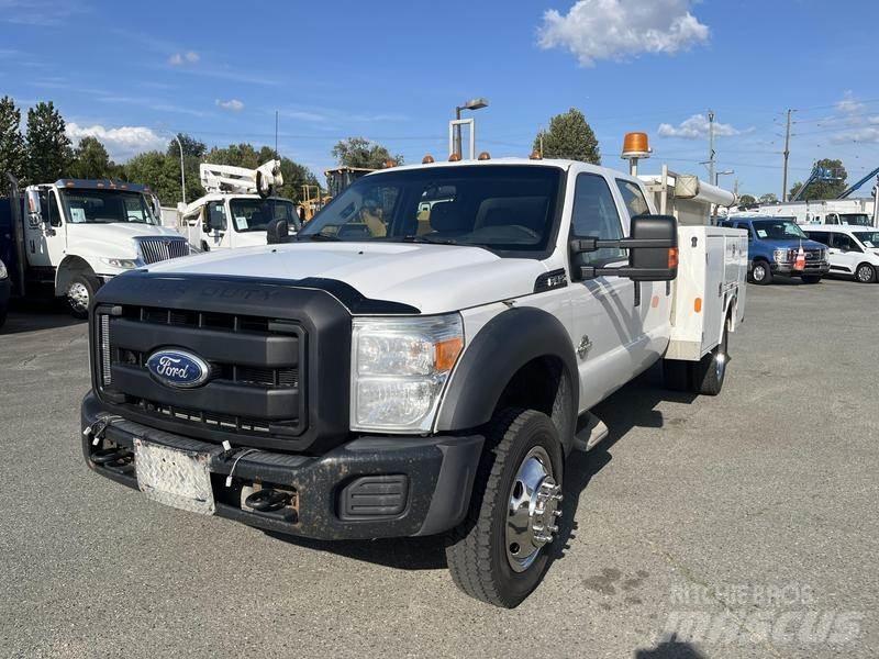 Ford F-450 SD 都市/通用型車輛