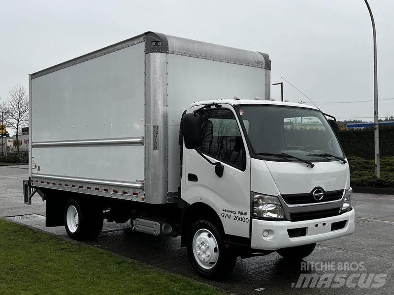 Hino 195 廂式貨物運輸車