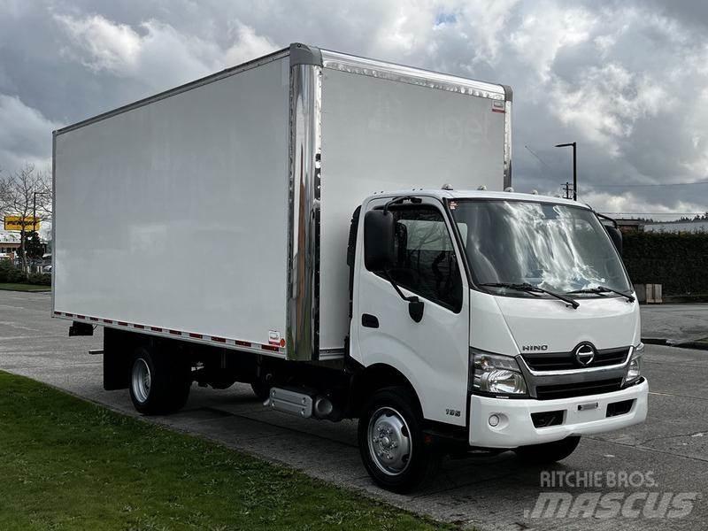 Hino 195 廂式貨物運輸車