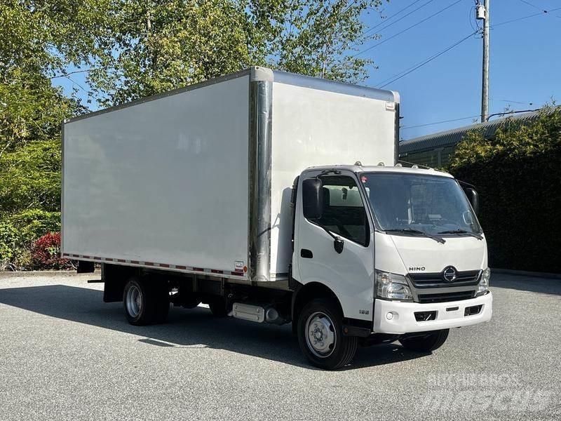 Hino 195 廂式貨物運輸車