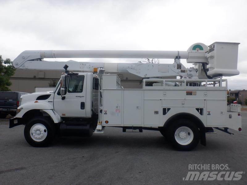 International 7400 其他貨車