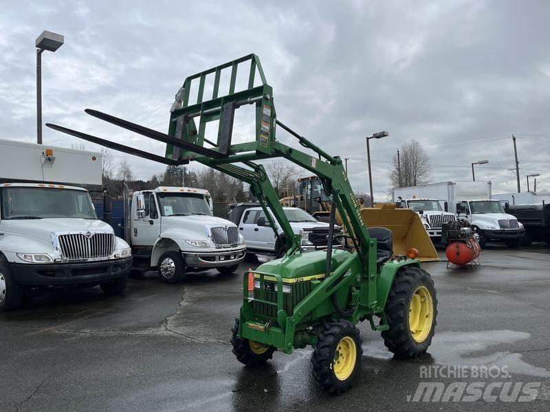 John Deere 790 曳引機