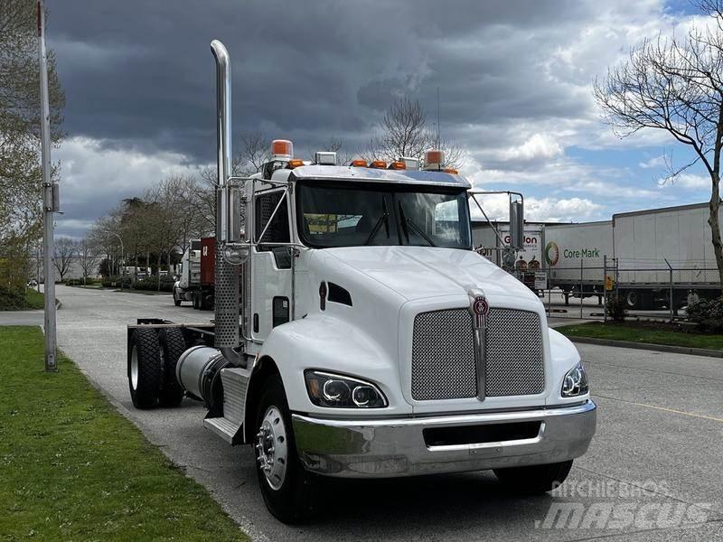 Kenworth T370 商用底盤車