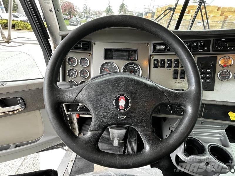 Kenworth T370 商用底盤車