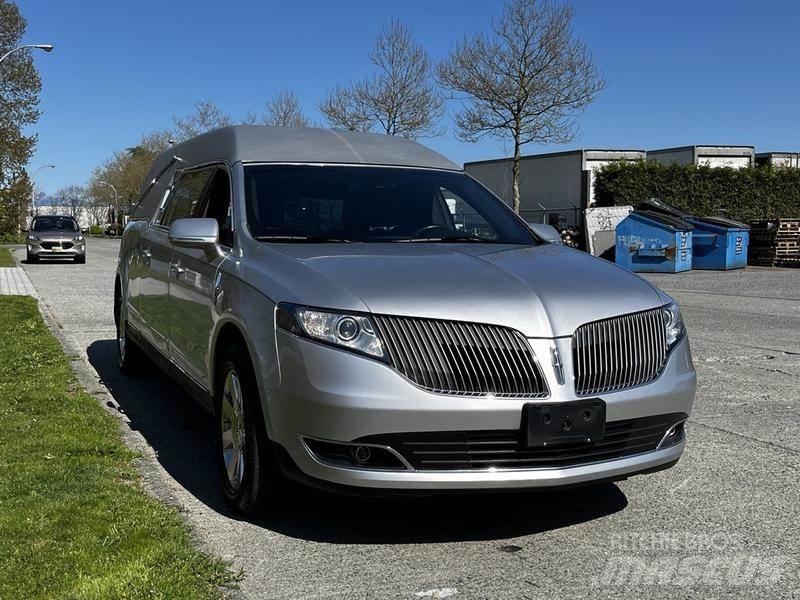 Lincoln MKT 汽車