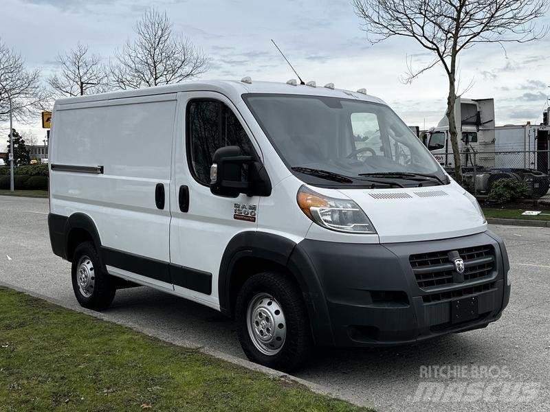 RAM Promaster 廂式貨物運輸車