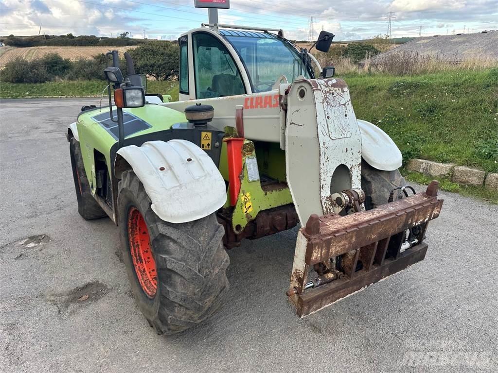 CLAAS K50 伸縮臂操作車