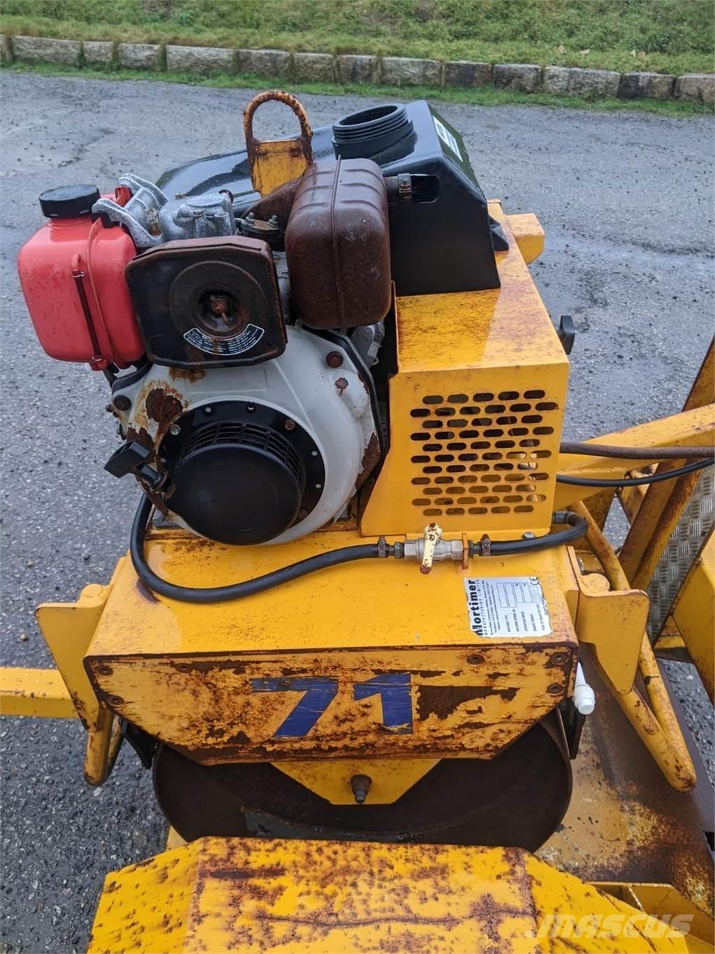  Mortimer 雙輪滾壓機