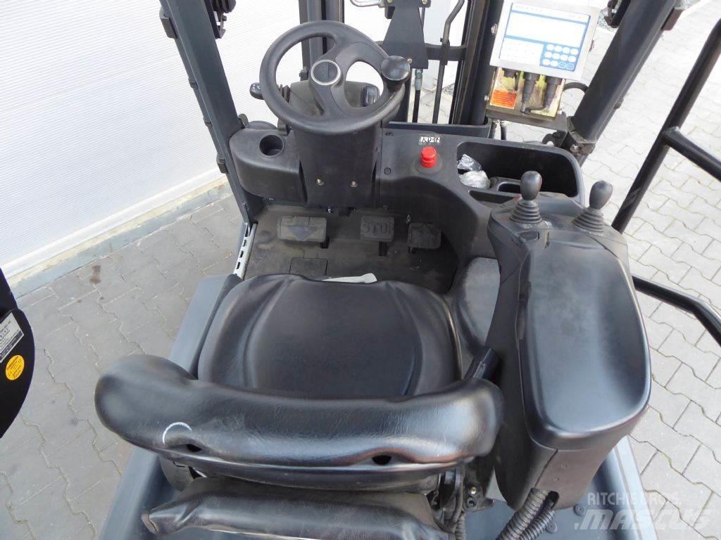 Linde E14 電動堆高機