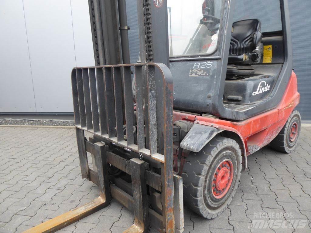 Linde H25T-03 液化石油氣LPG卡車
