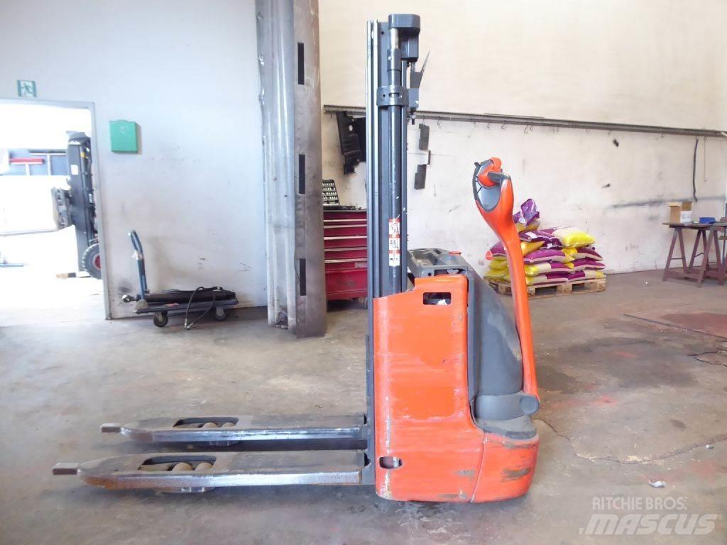Linde L12L 行走控制式堆積機