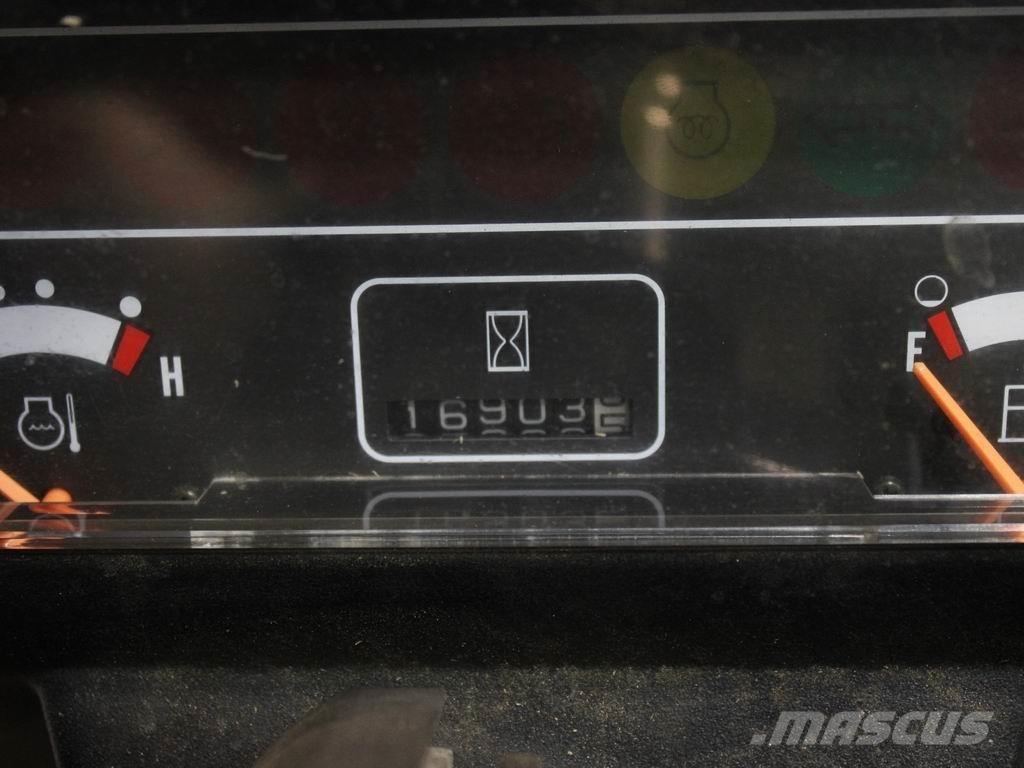 CAT DP 80 柴油卡車
