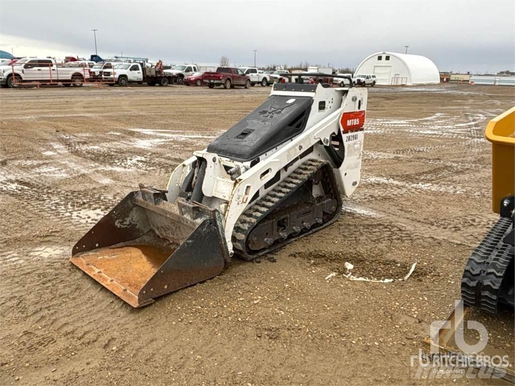 Bobcat MT85 滑移轉向裝載機